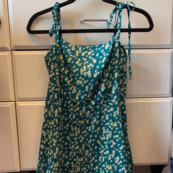 Zaful Dresses & Skirts - Zaful Green Floral Sundress